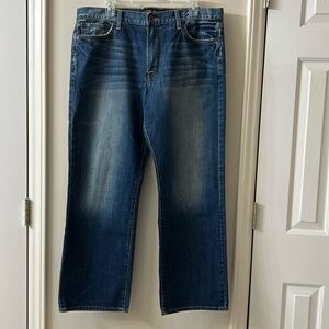 Lucky 🍀 Brand Slightly Distressed Jeans!